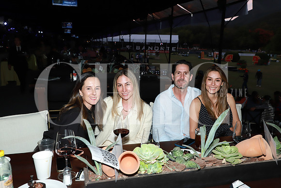 Nina Canavati, Vanessa Villarreal de Martínez, Alberto Plancarte y Daniela Salazar de Plancarte 1