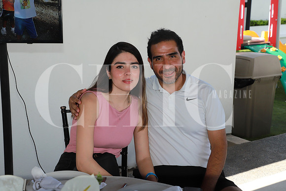 Andrea Ramírez y Humberto Sifuentes