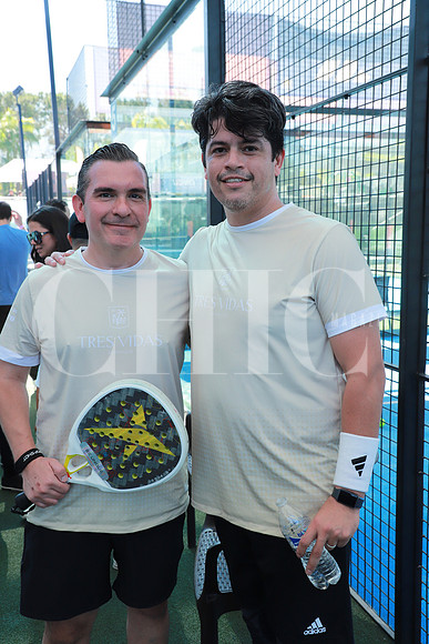 Adrián Valdéz y Fernando González 1
