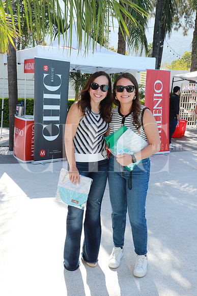 Karla Villafuerte y Priscila Cardenas 1
