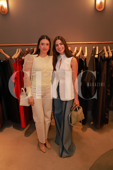 Maria Novoa y Fabiola Tamez 2