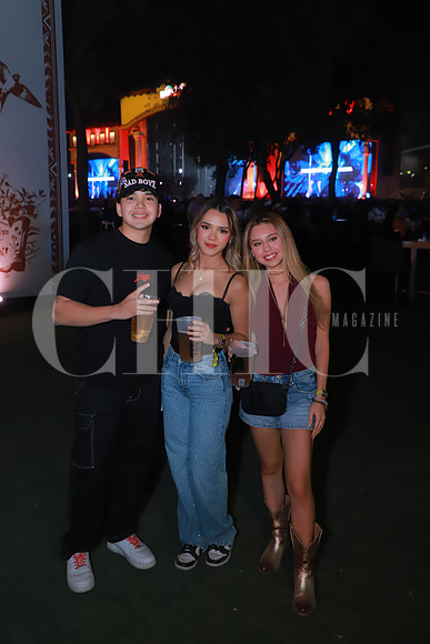 Diego Valerio, Vanessa Gonzalez y Estrella García 2