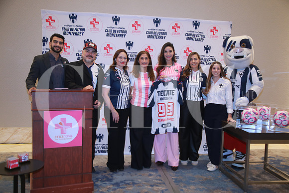 Iván Cepeda, Juan Ramón Palacios, Alexandra Ayala, Karla Garza de Sada, Ale Delgadillo, Cristina Gutíerrez y Alinne Medellin (3)