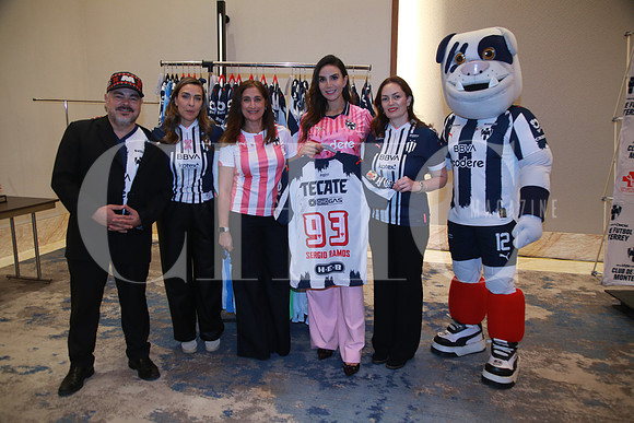 Juan Ramón Palacios, Cristina Gutíerrez, Karla Garza de Sada, Ale Delgadillo y Alexandra Ayala