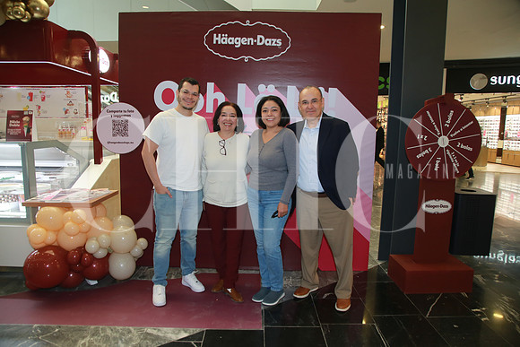 Jaime Antonio Paullada, Lucia Romero, Ariana Jiménez y Jaime Paullada (3)