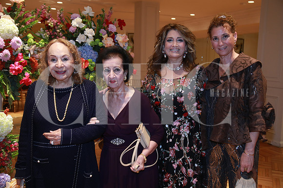 Aurora Cantú de Cagnasso, Entizar Manllo de Charur, Karina Charur de Tancredi y Lizbeth Charur