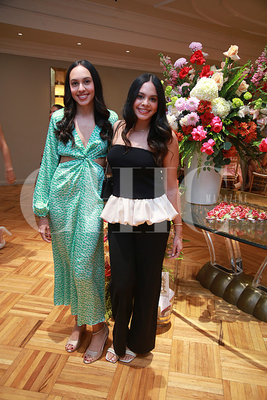 Gada Soto y Victoria Soto (2)