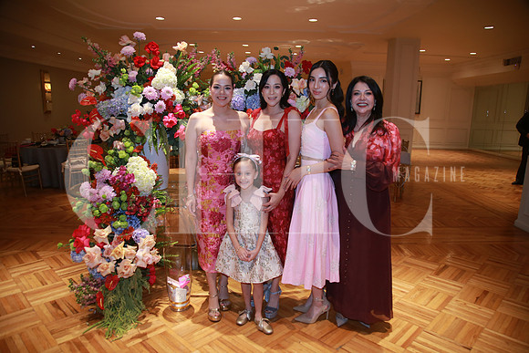 Mirel Guajardo, Marián Loya, Martha Guajardo, Ivanna Adame y Martha Adame