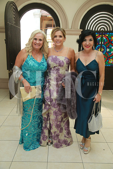 Myrna Treviño, María Schaffino y Nora Cantú (2)