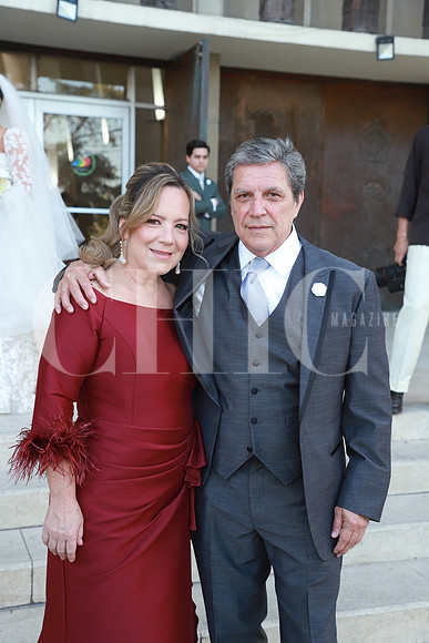 Rosalinda Salazar de Carrillo y Francisco Carrillo ( Papas Novio) 0