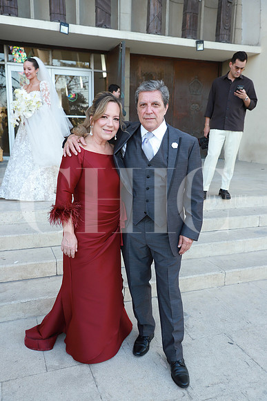 Rosalinda Salazar de Carrillo y Francisco Carrillo ( Papas Novio) 1