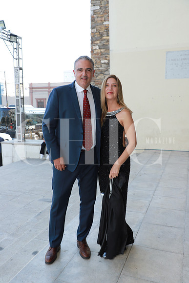 Adrián Canales y Blanca Livas de Canales 0