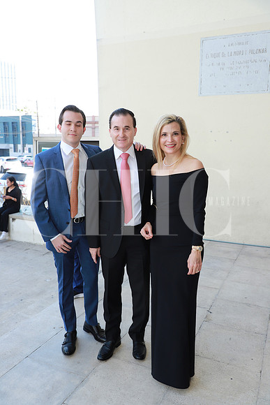 Cristobal Escamilla, Alberto Escamilla y Mariajose Sada de Escamilla 0