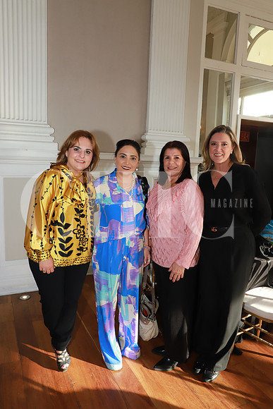 Claudia González de Romero, Cecy González, Gabriela Benavides y Alejandra Caso 1