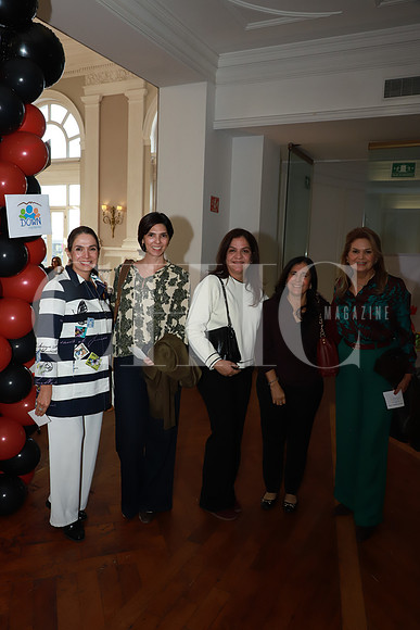 Gaby Chapa de Sada, Miriam Moraes, Olipia López, Maria Elena de Coronado y Alba Sánchez de Ortiz 1