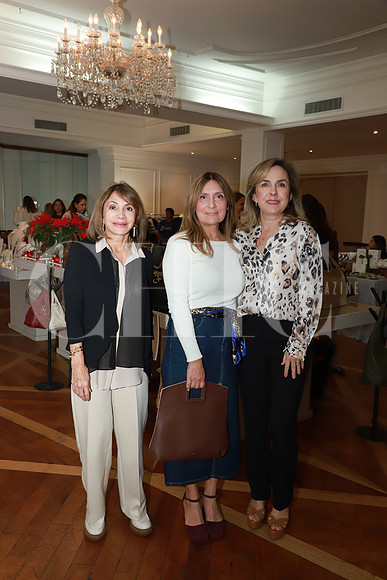 María Elena Dávila, Omega Kuri y Tere Sauza1