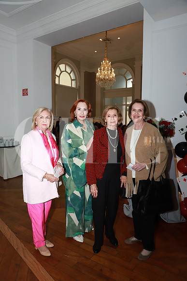 Marcela Bortoni, Hannia Bortoni, María Eugenia Bortoni y Yolanda Montemayor1