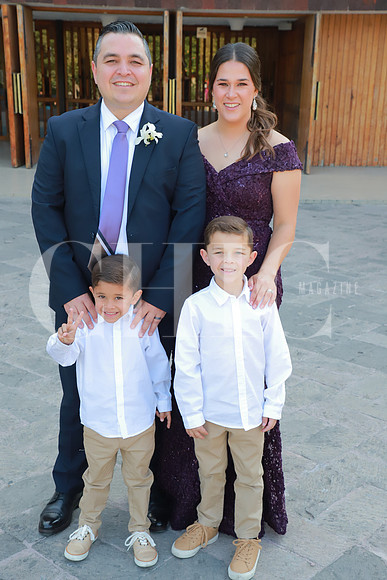 Yahir Flores, Ana Gabriela Torres, Gabriel Flores y Diego Flores 2