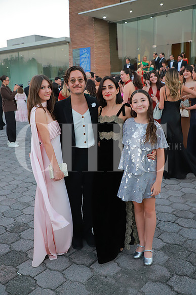 Paulina Garza, Isaac Garza, Paulina Cruz y Francesca Garza