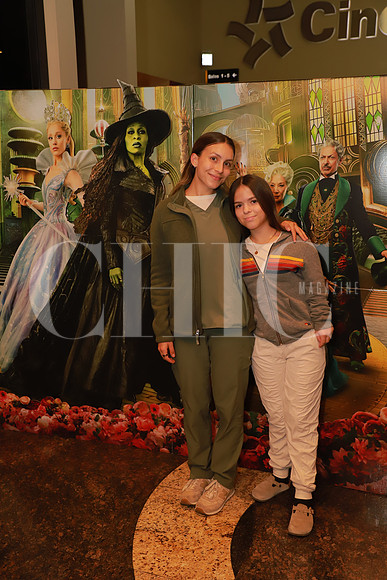 Valeria Capaceta y Samantha Sarre 2