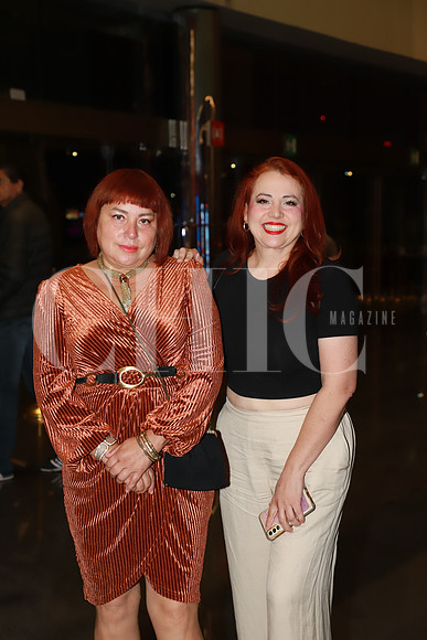 Mayra Salazar y Elsa Salazar 0
