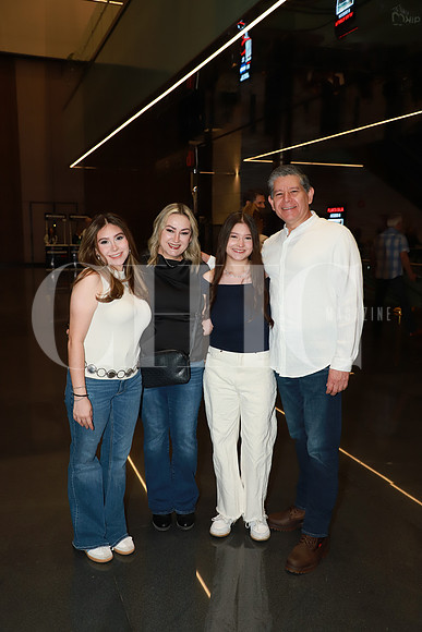 Galilea Narvaez, Adriana Castillo, Jeovana Narvaez y Sergio Narveaz1