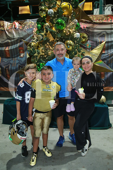 Ricardo Axel Saucedo, Romeo Saucedo, Ricardo Saucedo, Romina Saucedo y Priscila Lozano