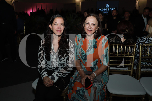 Lizeth Menchaca e Hilda Torre 0