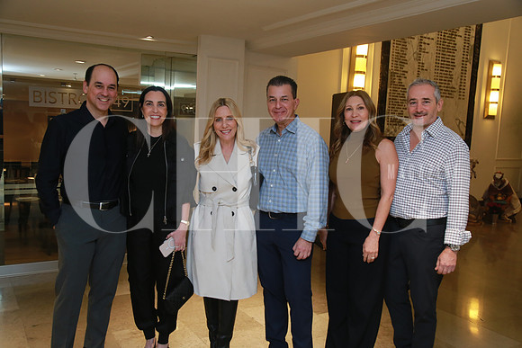 Adrian Maldonado, Lucy Bueno de Maldonado, Dora Pérez de Lozano, Gonzalo Lozano, Diana González de González y Ruperto González