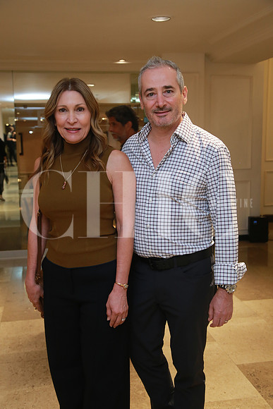Diana González de González y Ruperto González