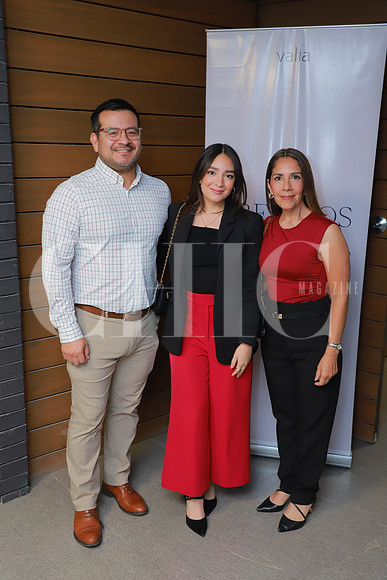 Edgar Navarro, Jimena León y Diana Oviedo 2