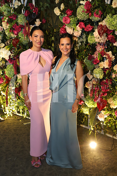 Lorena Madrigal y Verónica Mendez 2