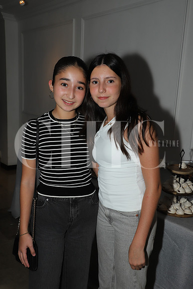 Eugenia Lankenau y Consuelo Aguirre 0