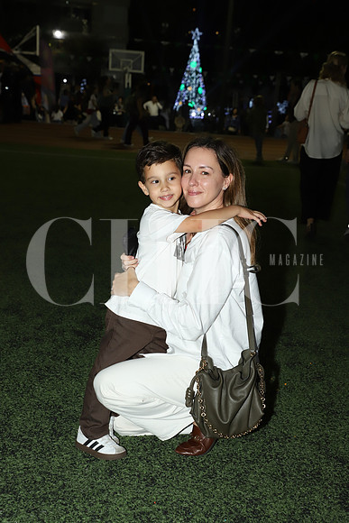 Cristina Martínez y Adrián Kuri 0