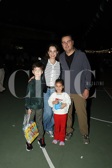 Mónica Nuño de Alonso, Julian Alonso, Sebastián Alonso y Alessa Alonso 1