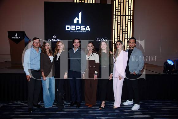 Carlos Sánchez, Myrna Sandoval, Jenny Sandoval, Roberto Robles, Myrna García, Thelma Rodríguez, Fendy Rodríguez de Sandovaly Ángel Sandoval (4)