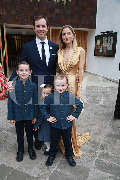 José Miguel Sada, Balbina Medrano de Sada, José Miguel Sada, Balnina Sada y Cristóbal Sada