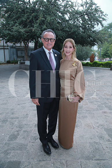 Fernando Medrano y Balbina Herrera de Medrano