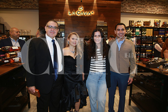Arturo González, Silvia Martínez, Lorena Canales y Luis Susarrey (2)