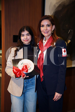 Loren Vela y Mónica Martínez de De la Garza