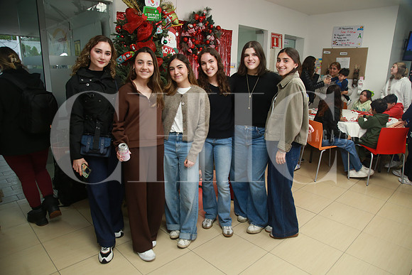 Mariana Muzquiz, Paulina Marin, Paulina Burs, Pau Aguilar, Ana Ojeda y Ana Torres (2)