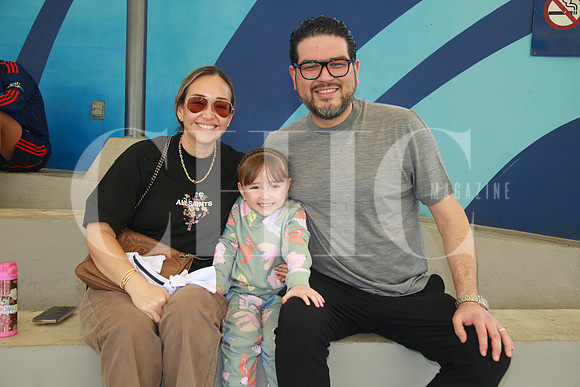 Ingrid Ramírez, Mariana Gómez y Gustavo Gómez