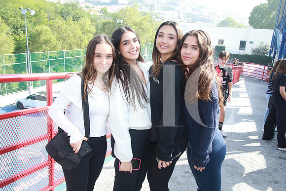 Mara Garza, Paola Requenes, Isabela Ramírez y Marian Morales