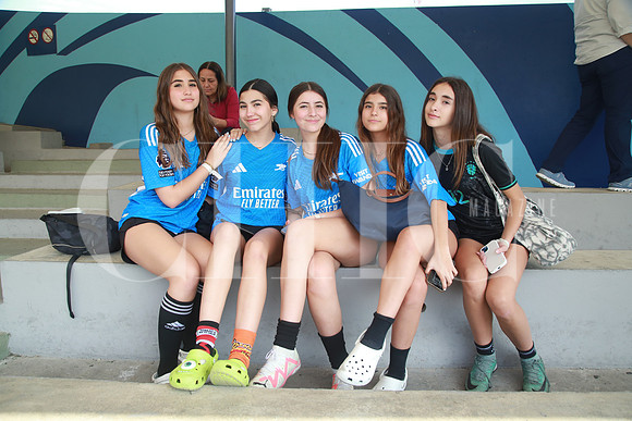 Nazared Leal, Alana Dávila, Balbina Lópe Rumina Avendaño e Isabella Franyutti (3)