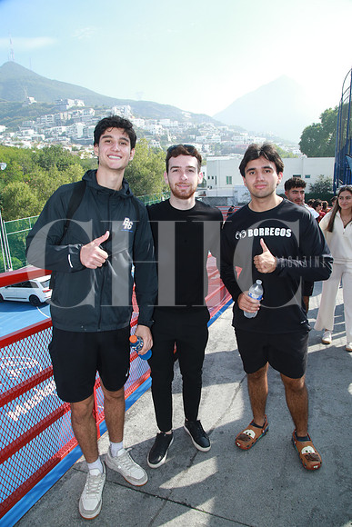 Samuel Price, Oscar Tafich y Axle Benavides (2)