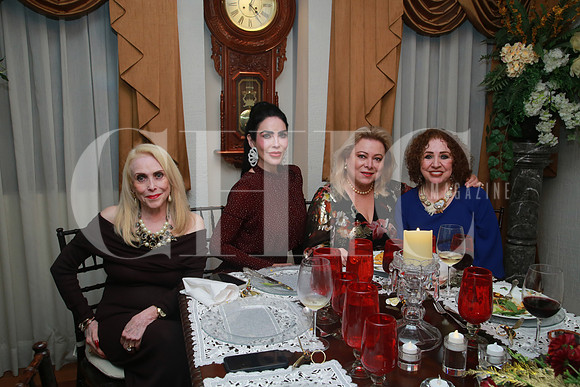 Tey González de Salas, Martha de Ruiz, Marina Benavides y Irene Muzquiz de Karren