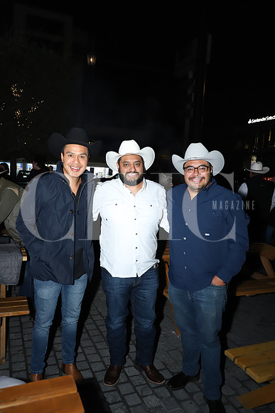 Aldo Vallejo, Miguel Paredes y Ricardo Vallejo 2
