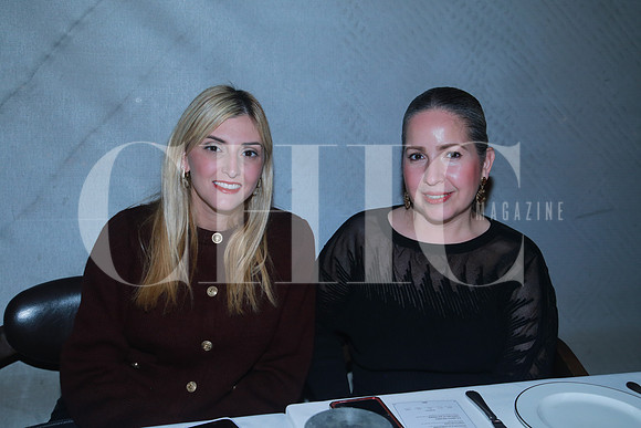 Dani Chamorro de Leal y Gaby González de Vela (2)