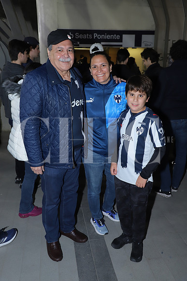 Ricardo Asuaje, Lizeth Asuaje y Leo Mercado