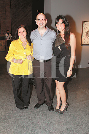 Luz María Vales de  Garza, Camilo Garza y Gabriela Rota (1)